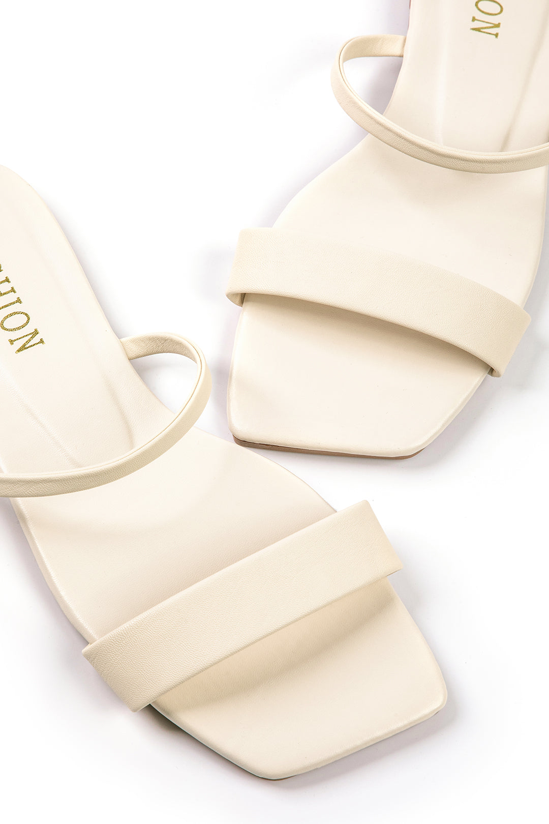 SANDALIAS PLANAS