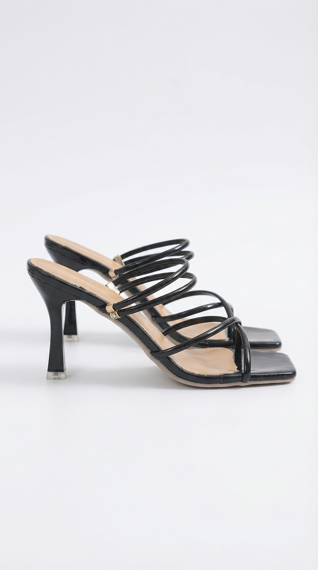 SANDALIAS DE TACÓN